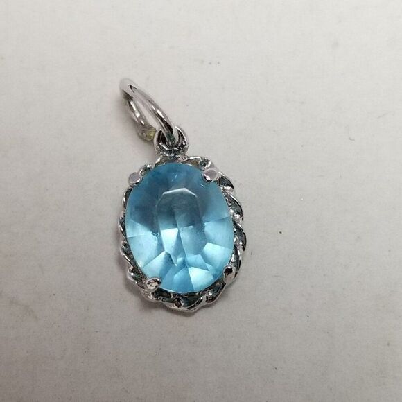 Vintage Blue Oval Rhinestone and Silver Tone Pendant Charm, Prong Set, Estate - Picture 6 of 7